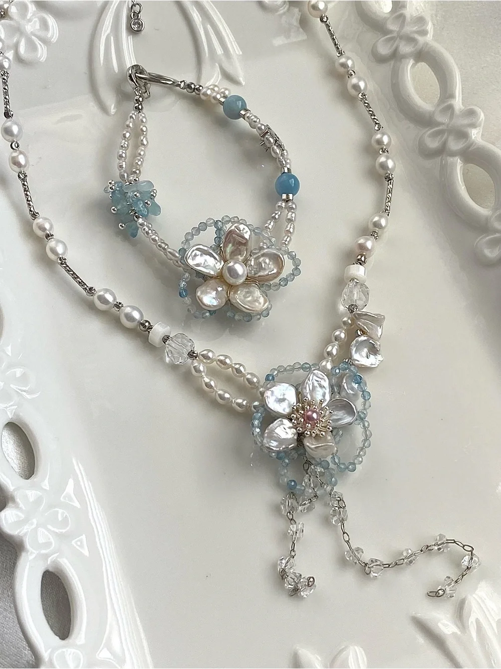 GP90-Handmade Aquamarine And Flower Petal Pearl Necklace And Bracelet Set